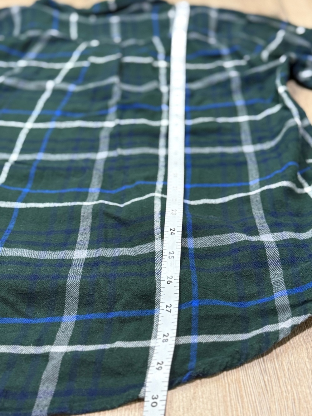 Chaps Plaid Flannel Long Sleeve Button Down Shirt Green Blue Size Medium - Picture 9 of 11